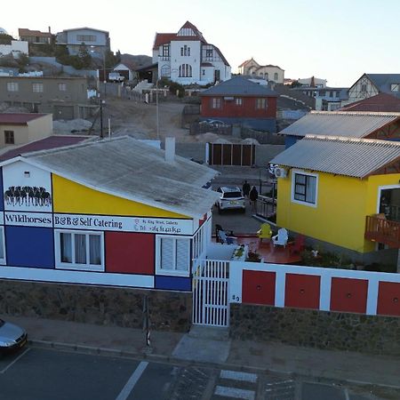 Wildhorses B&B And Self Catering Luderitz Ngoại thất bức ảnh